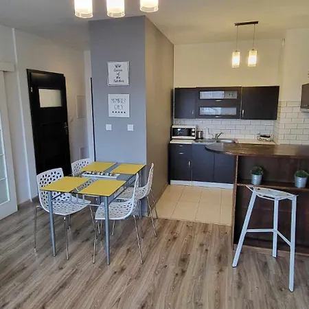 Quiet Koscielna 아파트