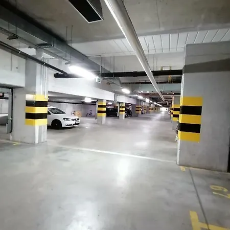 Quiet Koscielna 아파트